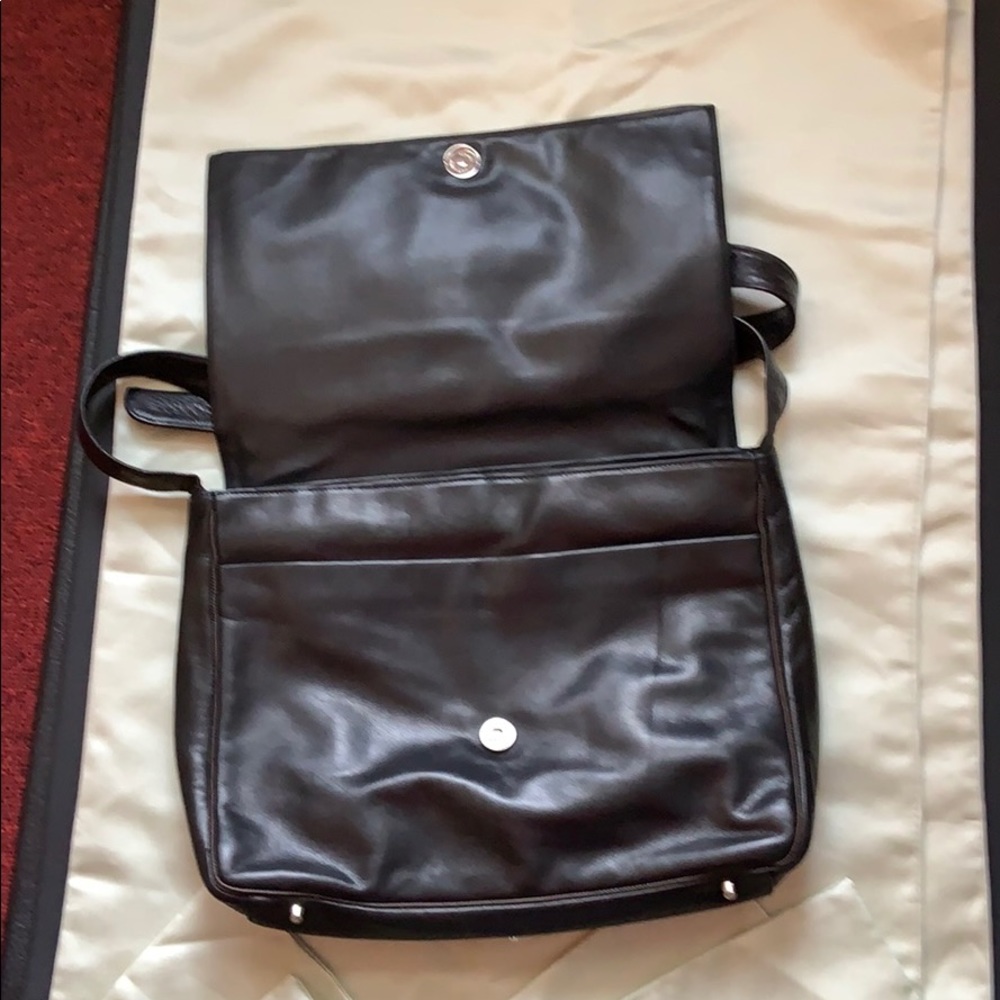 PERLINA LEATHER BAG - Picture 3 of 4